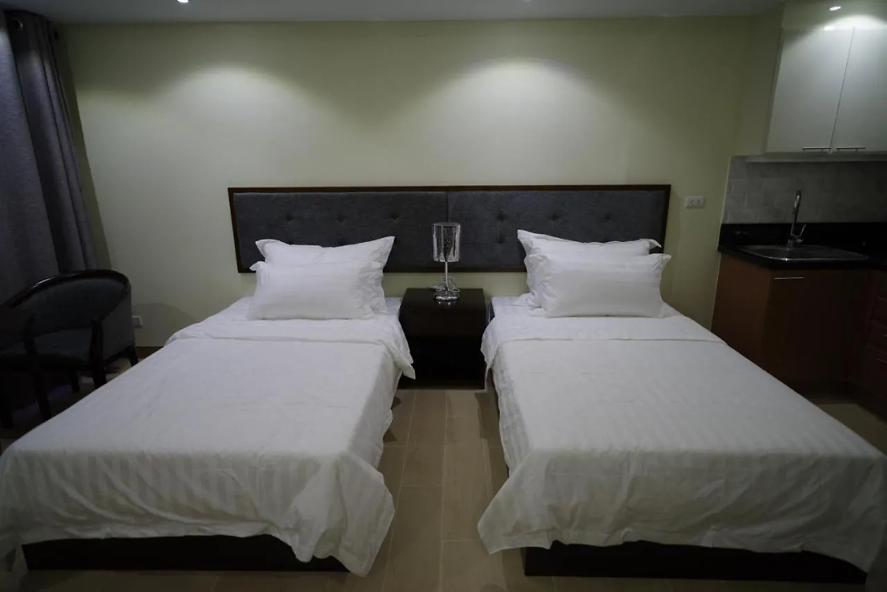 Luxe In Venice Taguig Philippinen