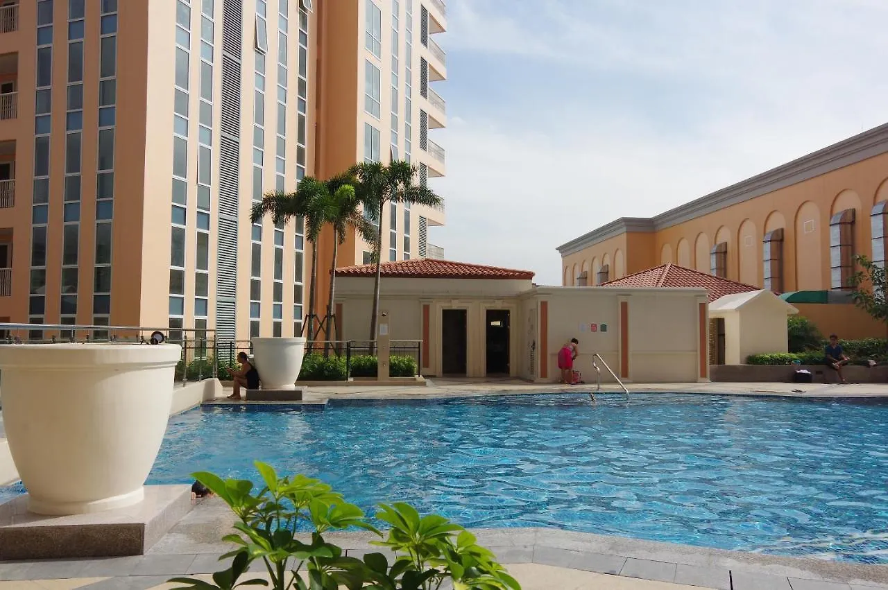 Luxe In Venice Taguig