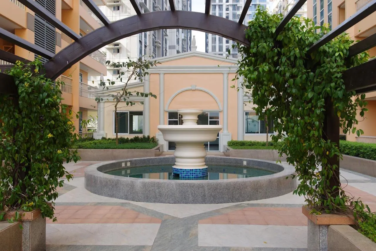 Aparthotel Luxe In Venice Taguig Philippines